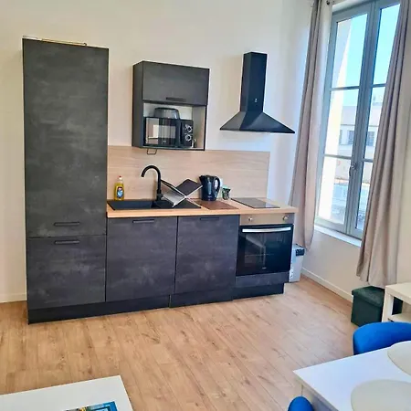 Appt Lumineux - Gare & Centre-ville 2 Min A Pied Апартаменты